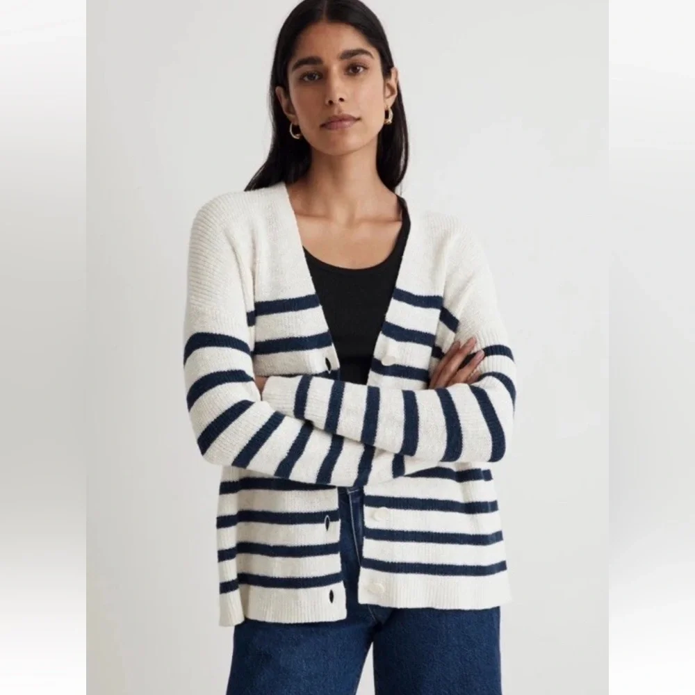 SOLD ON VINTED Madewell V-Neck Button-Front Long Cardigan - Picture 2 of 13
